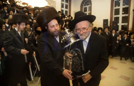 Toldos Yakov Yosef Skver