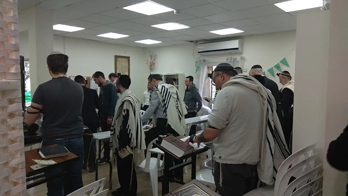 Toldot Yitzchak Synagogue — foto 2