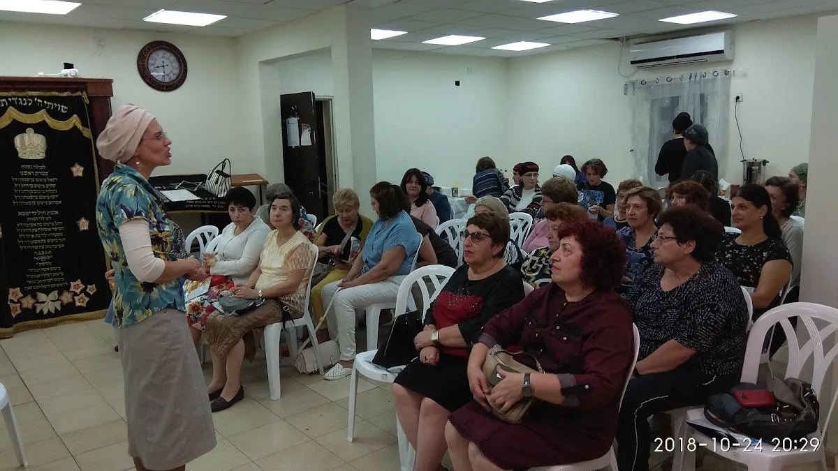 Toldot Yitzchak Synagogue — foto 8