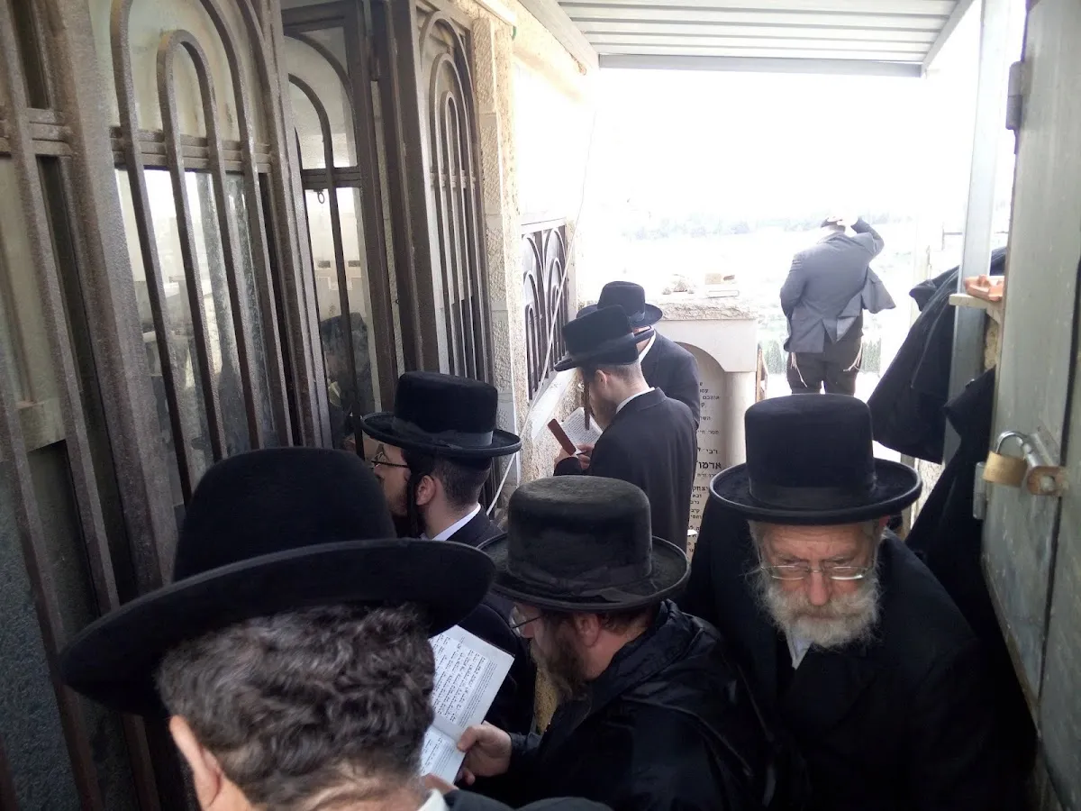 Tomb of the Nadvorna Rebbe — foto 5