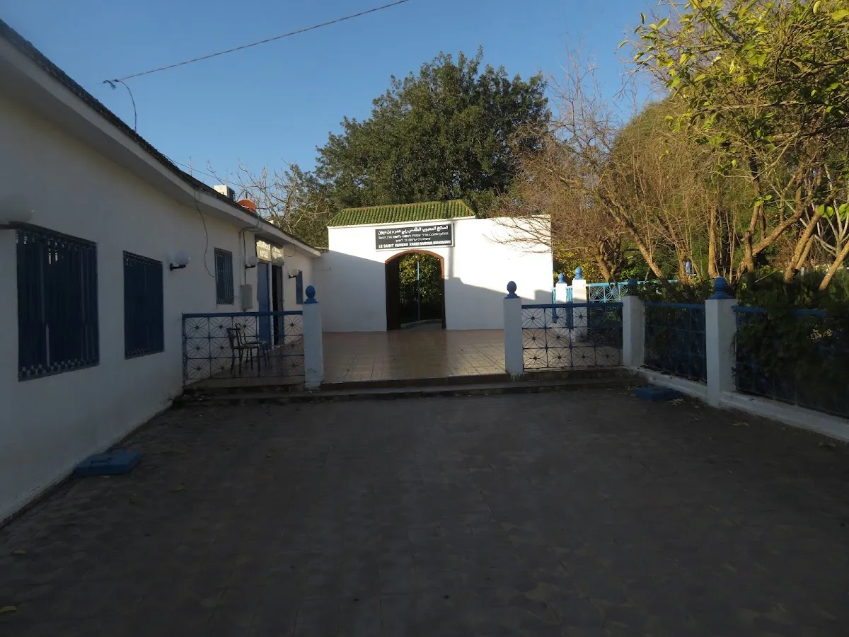 Tombeau de Rabbi Amram Ben Diwan (cimetière juif d'Asjen) — photo 7