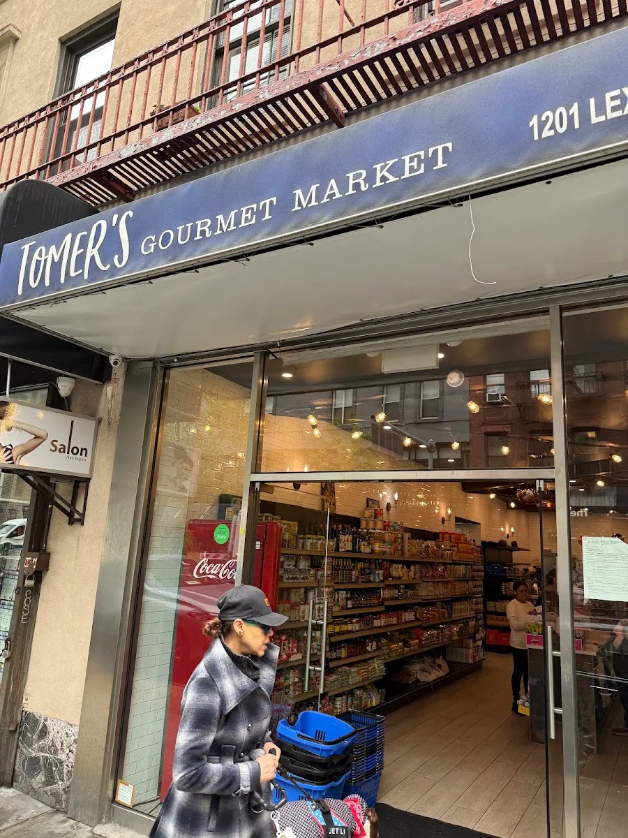 Tomers Gourmet Market — foto 9