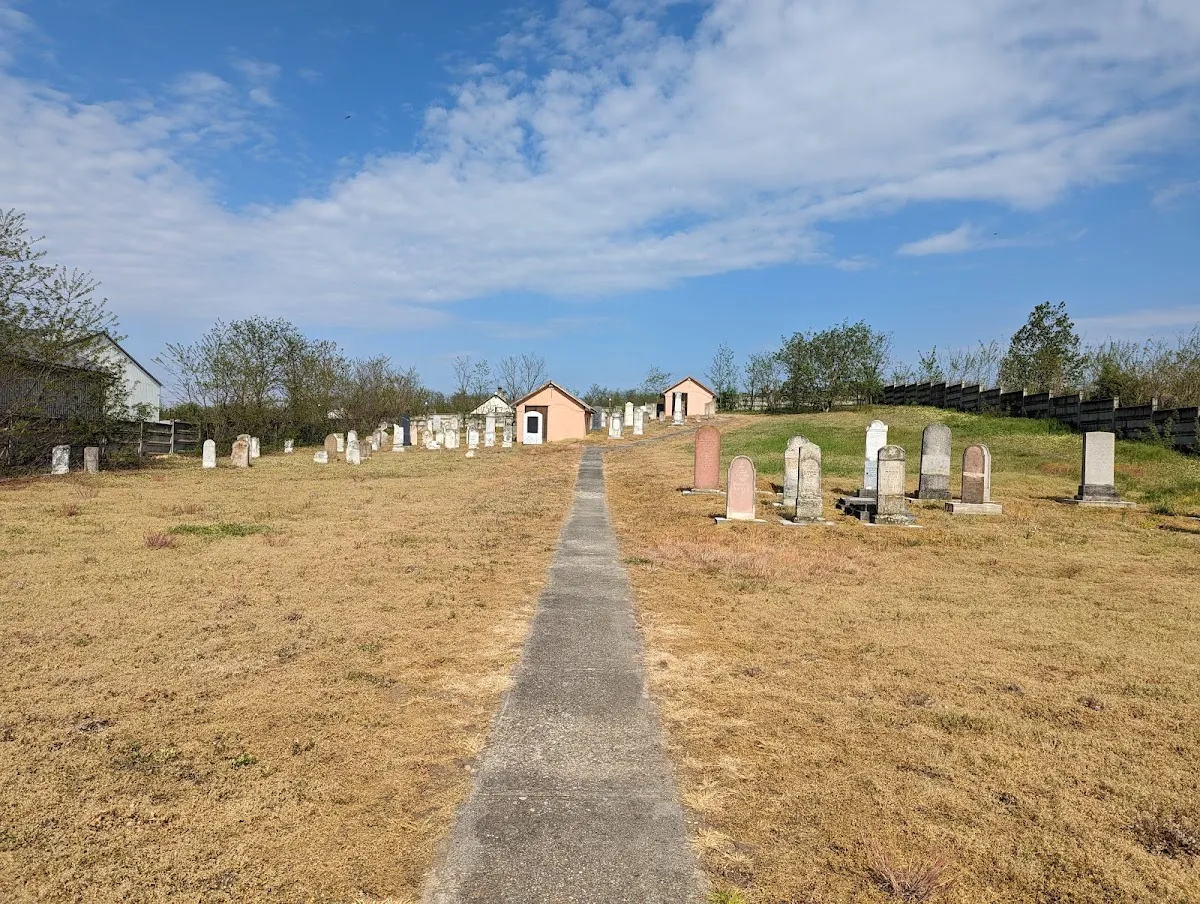 Tosh Cemetery de Nyírtass — photo 5