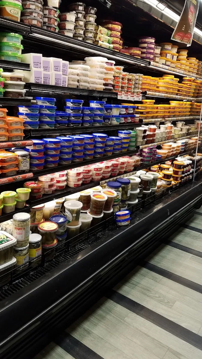 Tov Meod Food Center