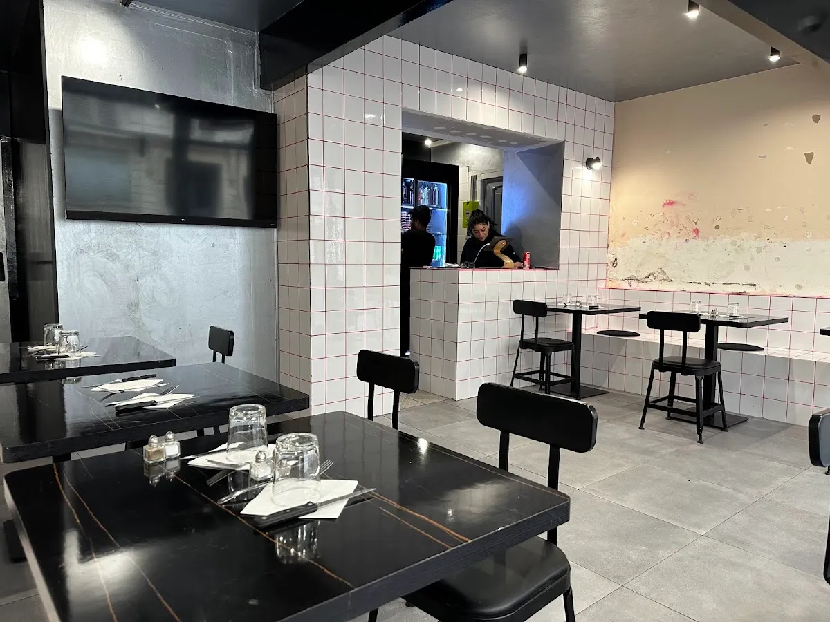 TOVIM French Burger Lovers - KOSHER — photo 8