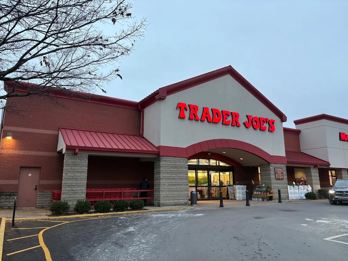 Trader Joe's (Green Hills)