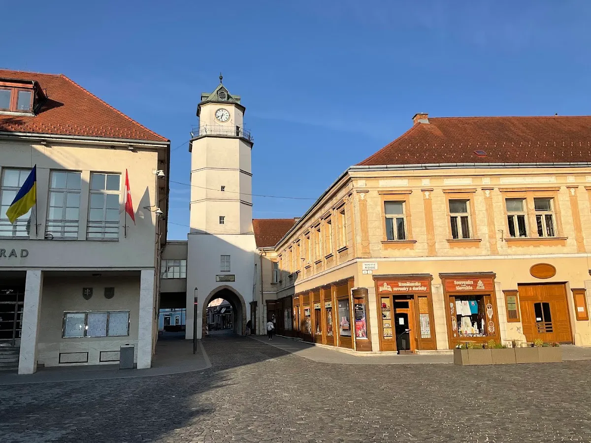 Synagóga Trenčín — foto 6