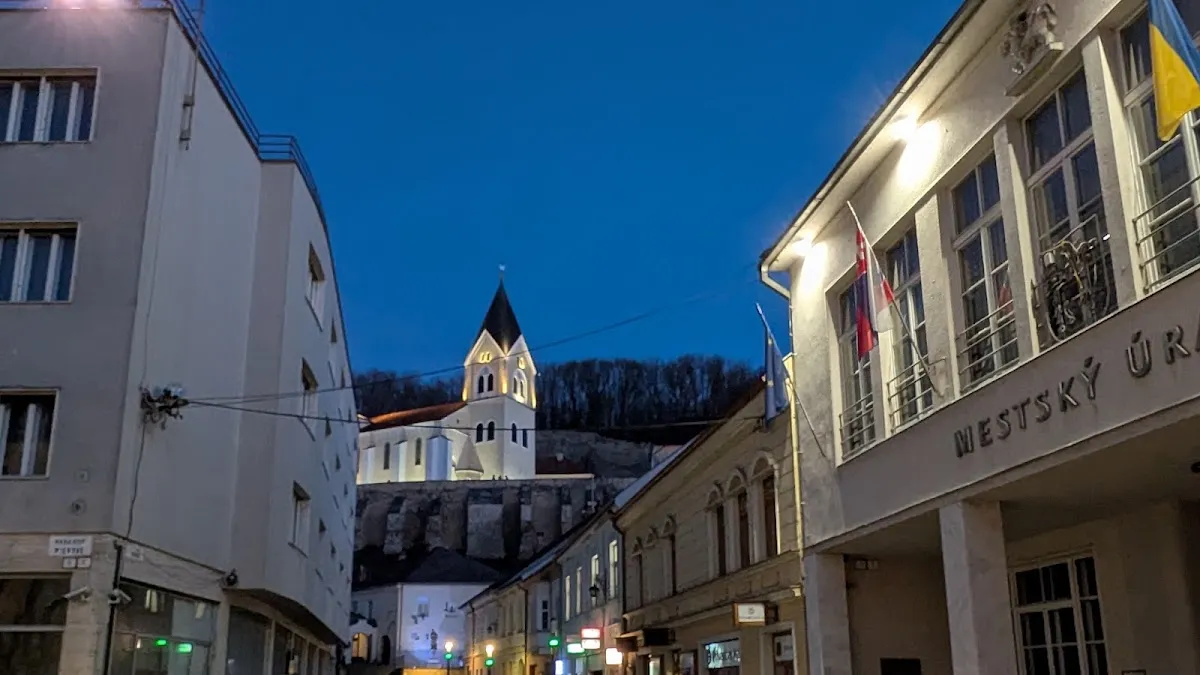 Synagóga Trenčín — foto 7