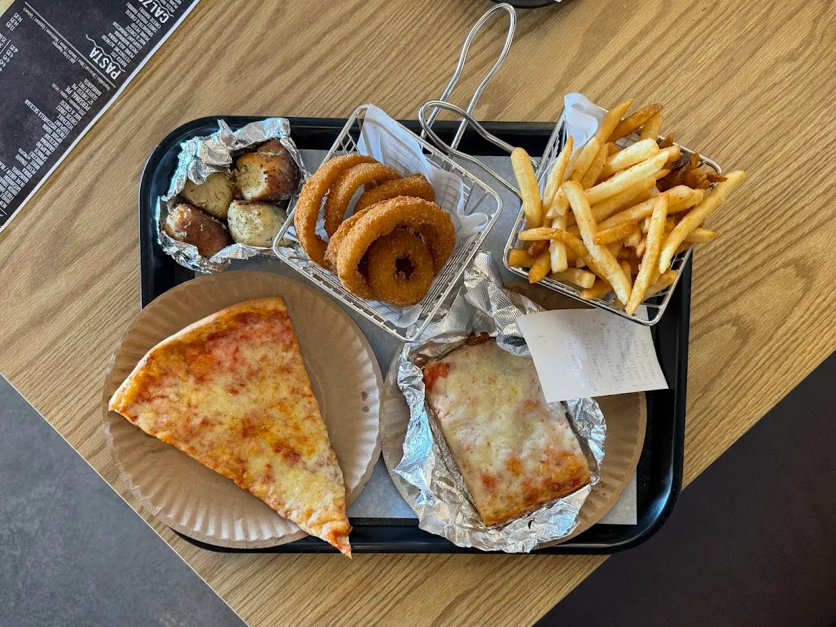 Tuscany Cafe & Pizzeria — foto 2