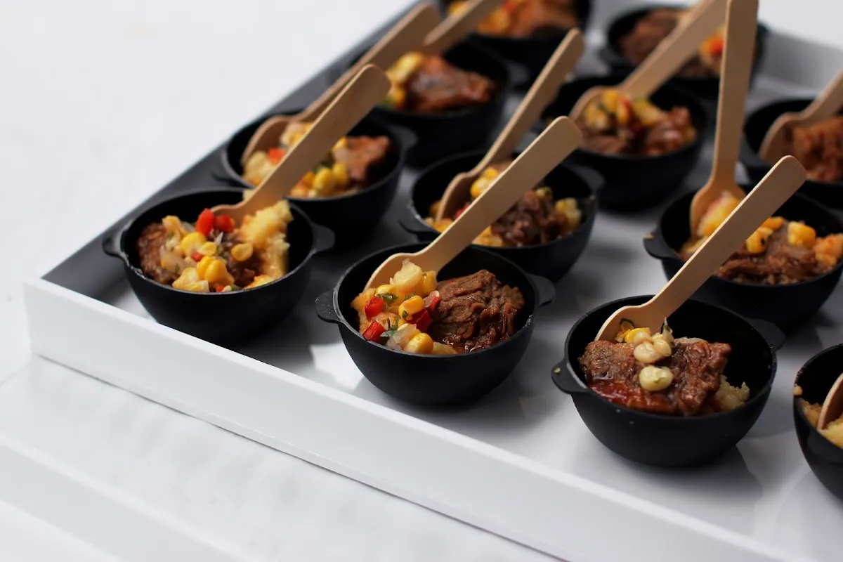 Two13 Kosher Food Design — foto 4