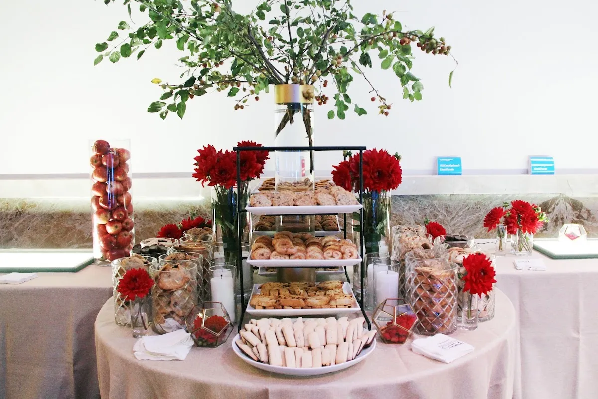Two13 Kosher Food Design — foto 5
