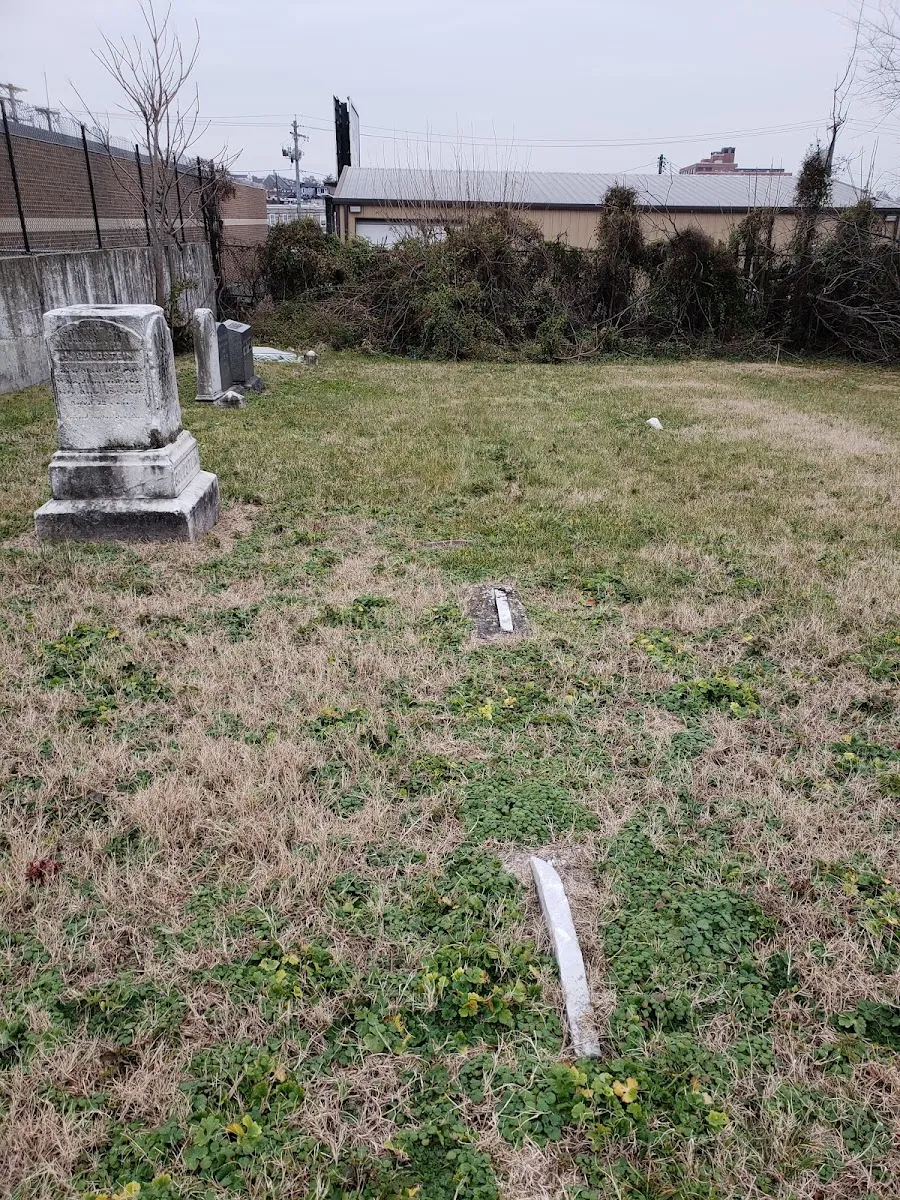 United Hebrew Benevolent Society Cemetery — photo 4