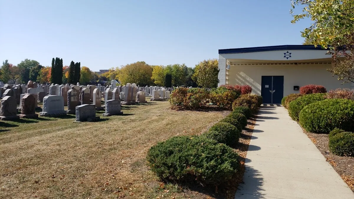 United Hebrew Brotherhood Cemetery — foto 6