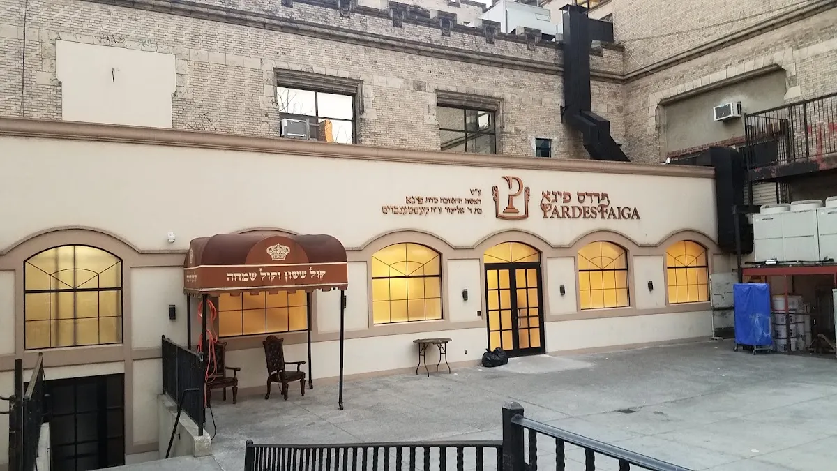 United Talmudic Academy - UTA Satmar