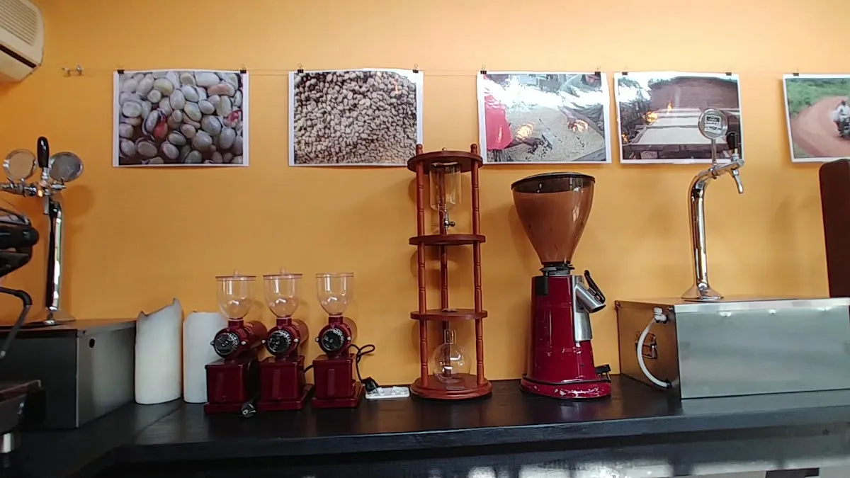 Urban Grind Roasters Coffee Shop — foto 8