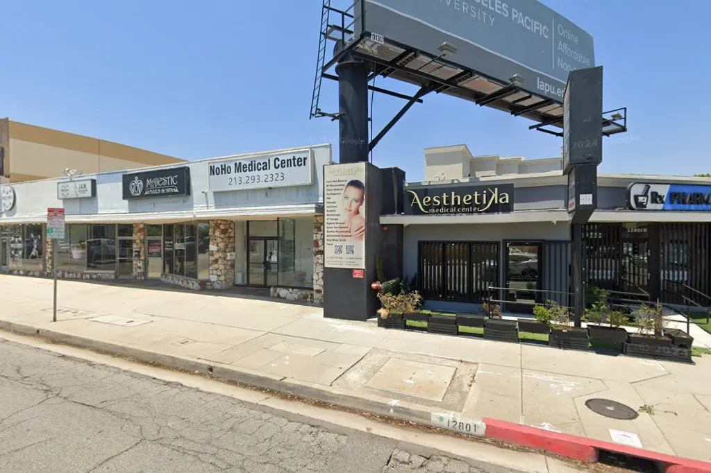 Valley Storefront Jewish Family — foto 2