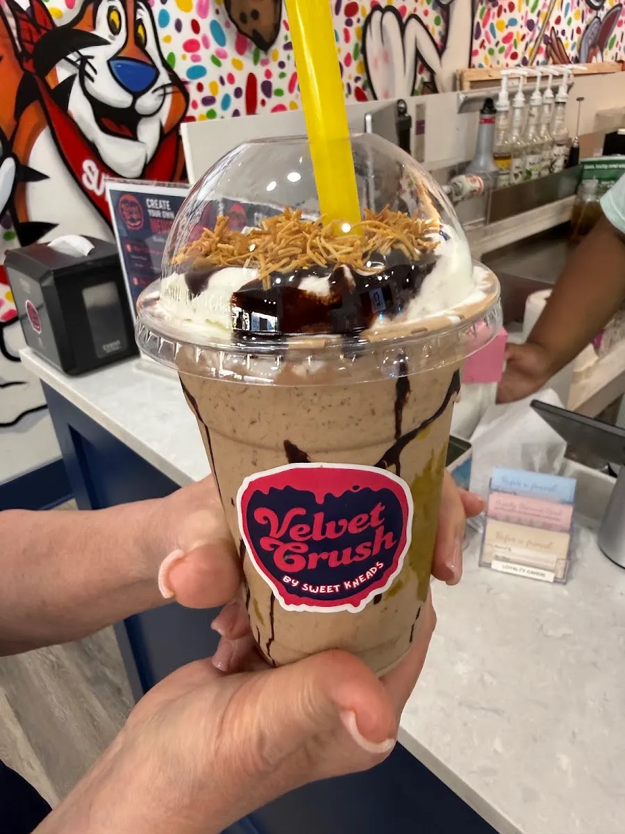 Velvet Crush By Sweet Kneads — foto 2