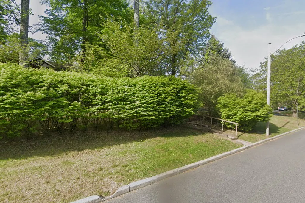 Village Green Shul — photo 2