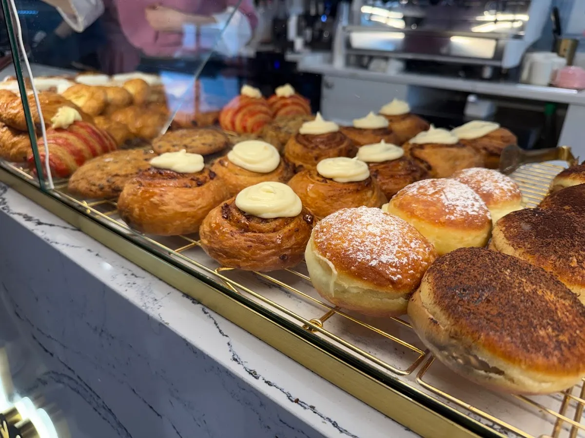 Viva La Dough — photo 9