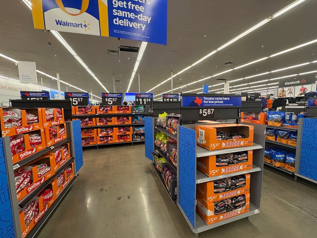 Walmart Supercenter (N Mesa) — photo 4