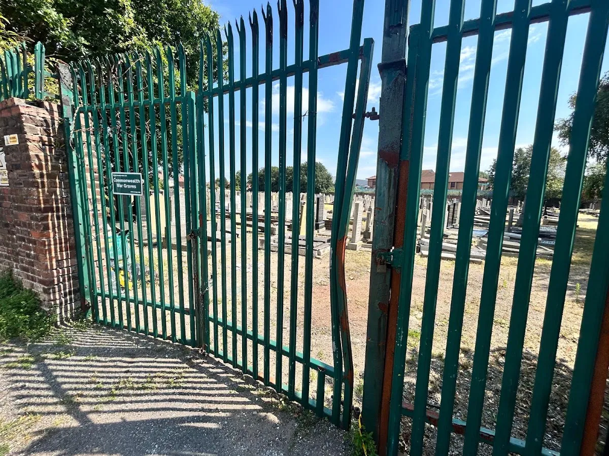Walton Hebrew Burial Ground — foto 4