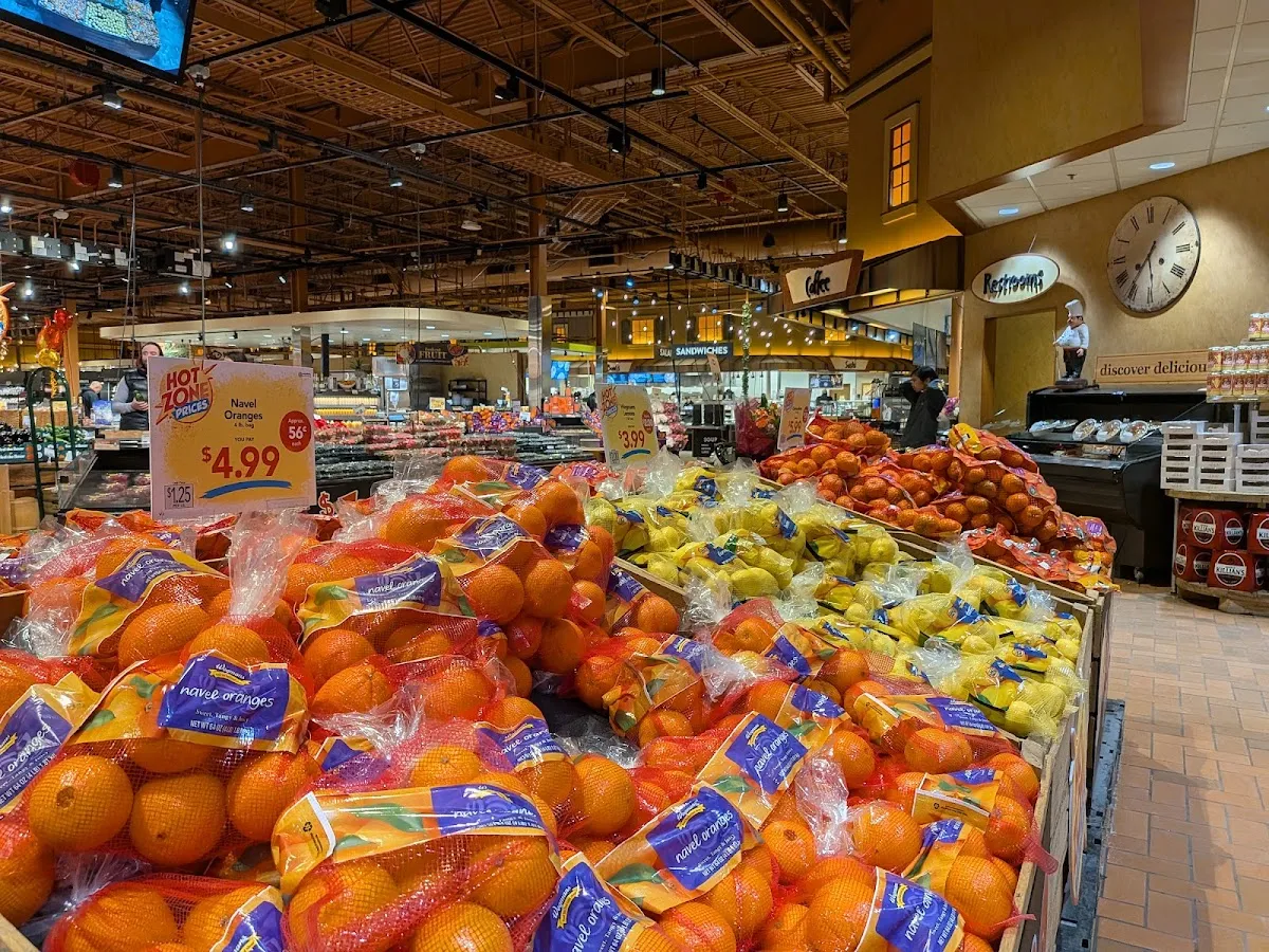 Wegmans (East Genesee St.) — photo 4