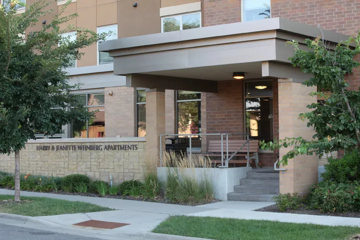 Weinberg Apartments