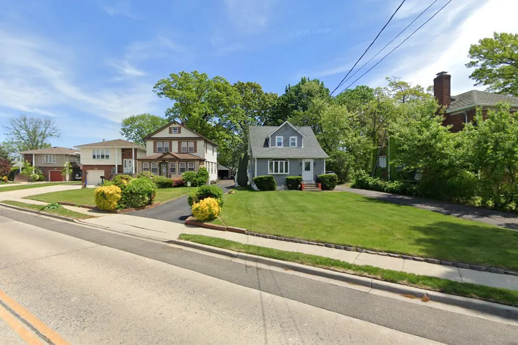 West Hempstead Synagogue Zichron Kedoshim — foto 3