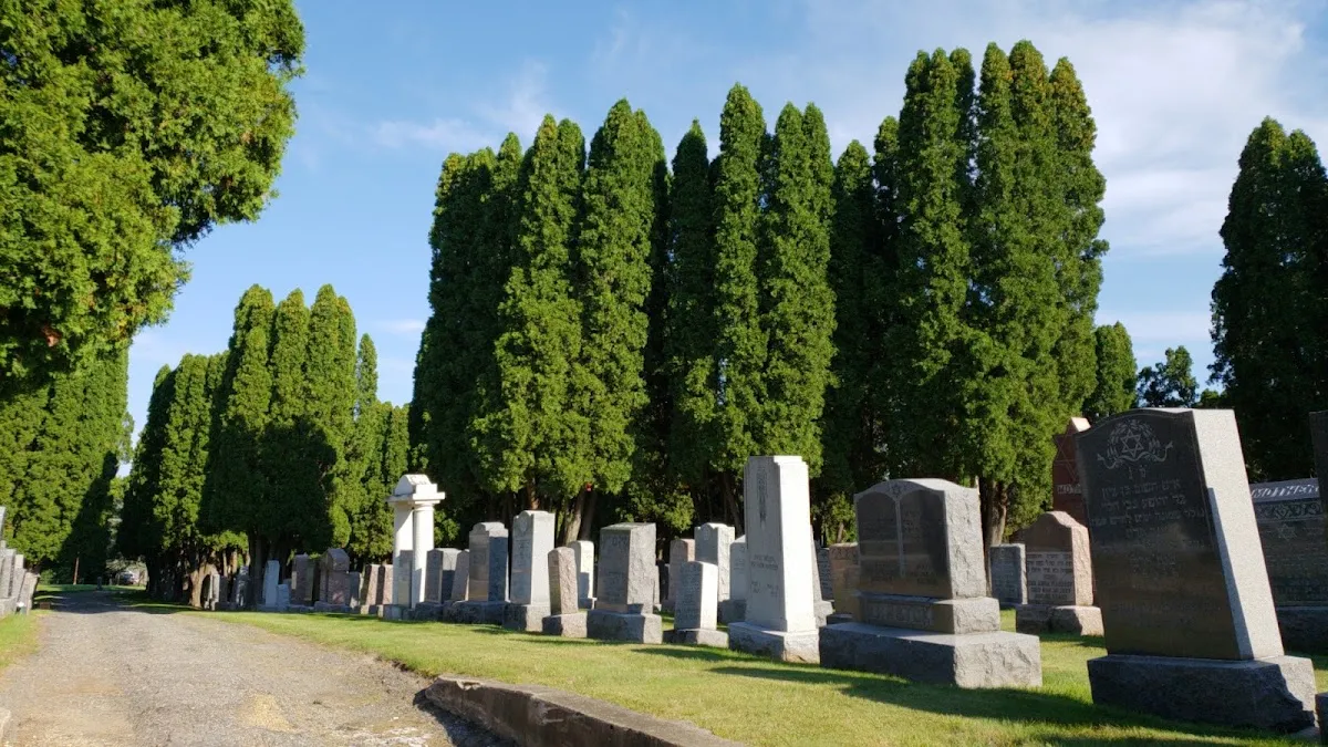 West Side Hebrew Cemetery — photo 9