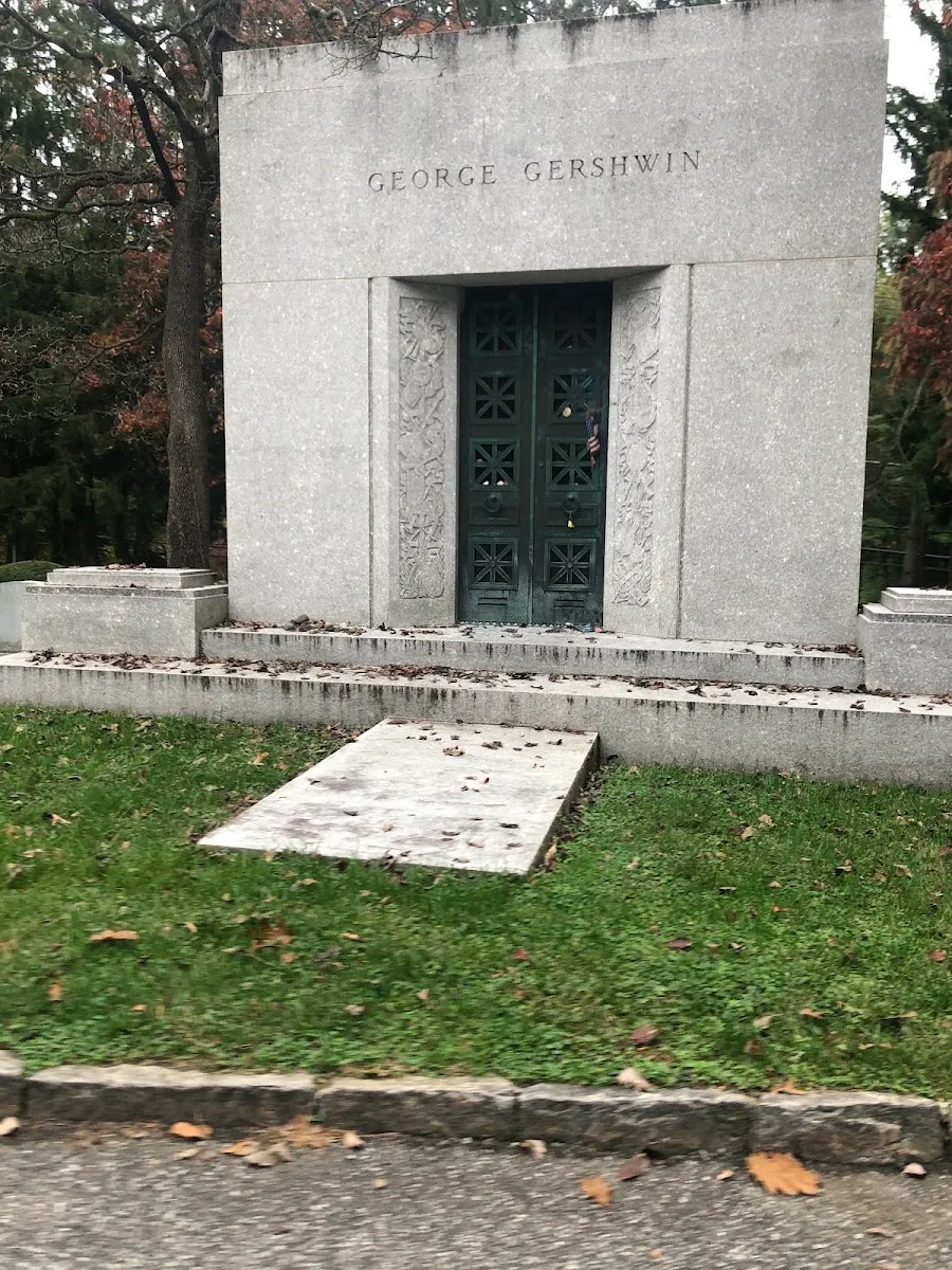 Westchester Hills Cemetery-Stephen Wise Free Synagogue Cemetery