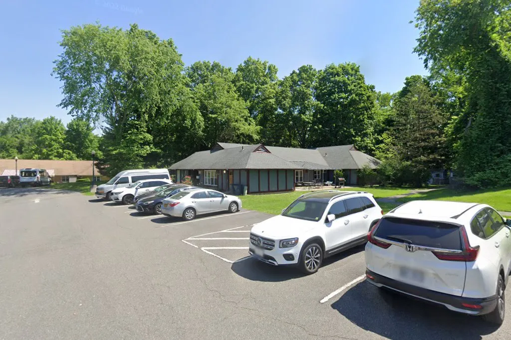 Westchester Jewish Community Services (264 Bryant Ave Apt D) — photo 3