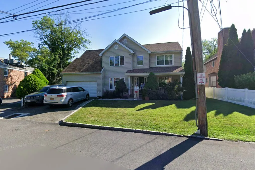 Westchester Jewish Community Services (Eastchester)