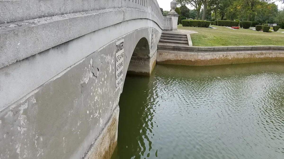 Westlawn Cemetery — photo 5
