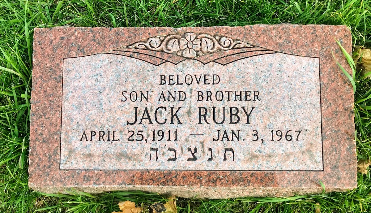 Westlawn Cemetery — photo 10