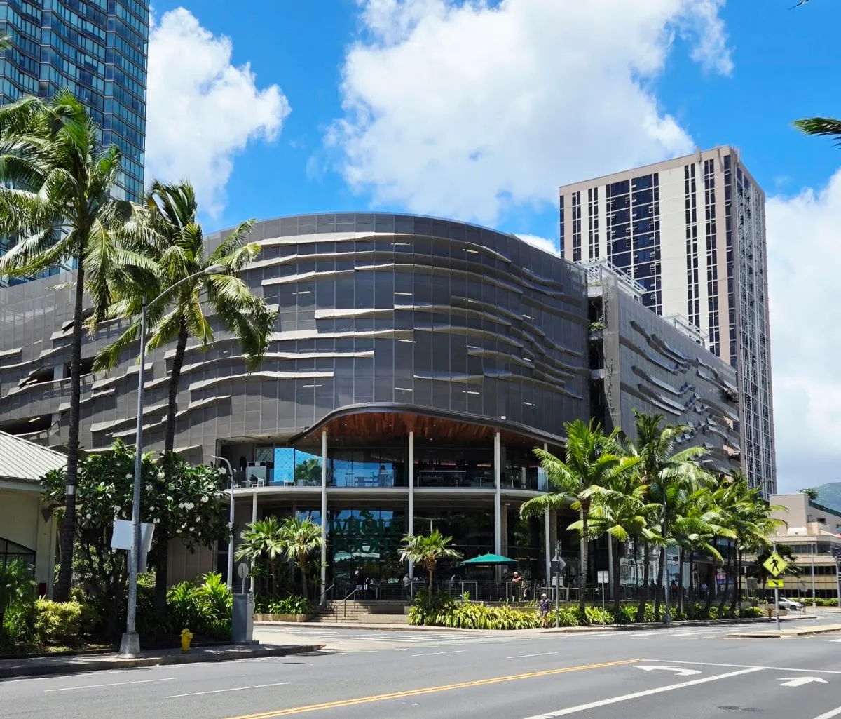 Whole Foods Market (Kakaako) — photo 5