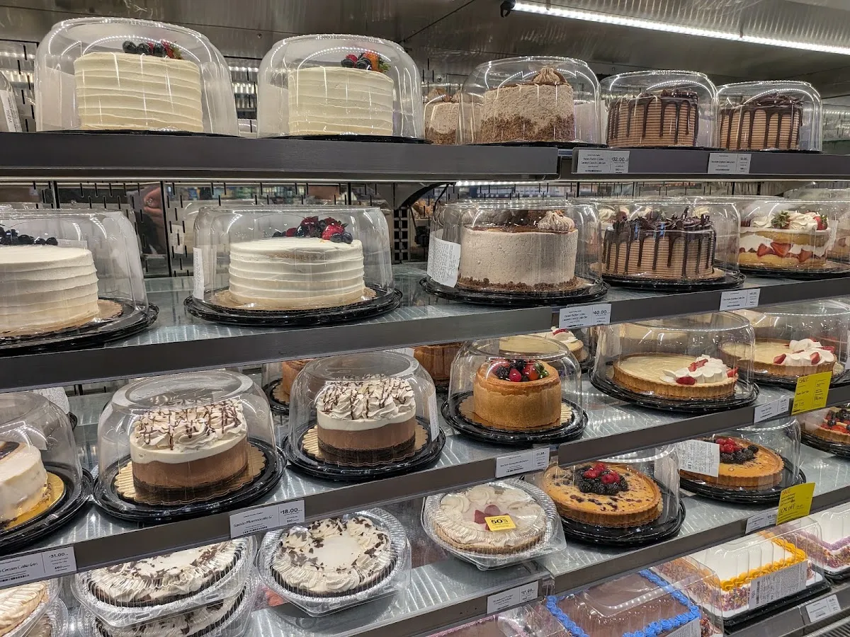 Whole Foods Market (Kakaako) — photo 7