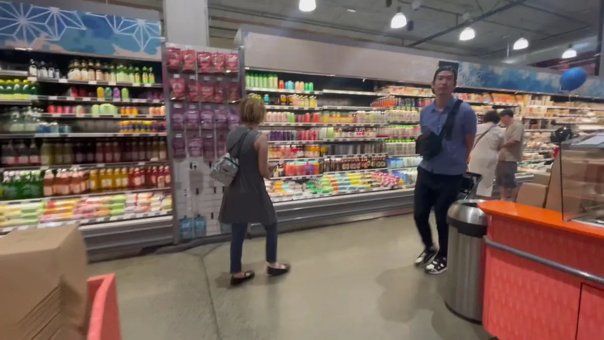 Whole Foods Market (Kakaako) — photo 8