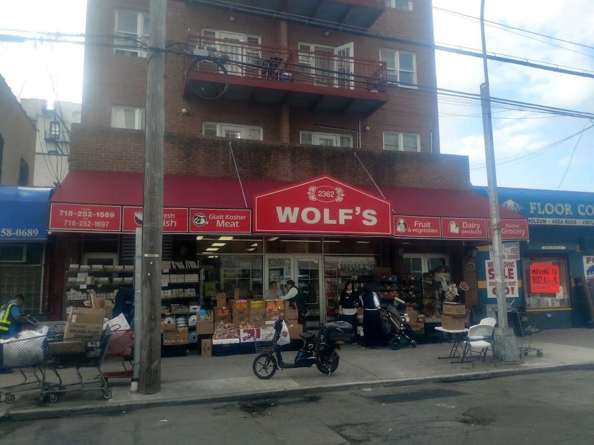Wolf's Grocery