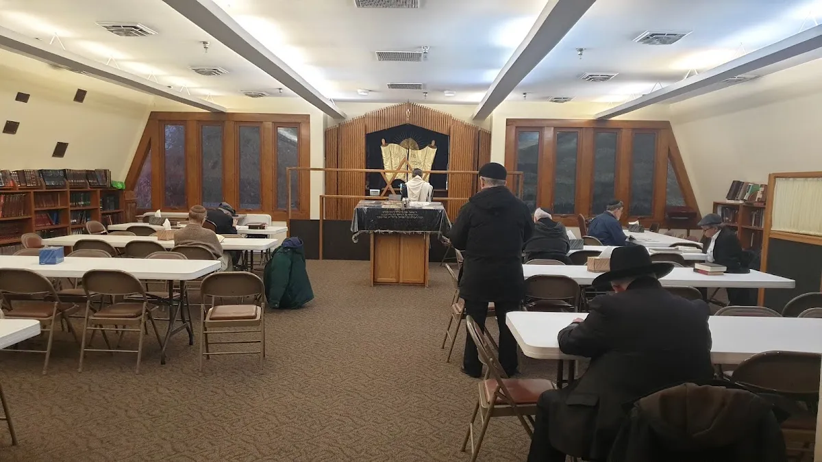 Woodside Synagogue Ahavat Torah — foto 2