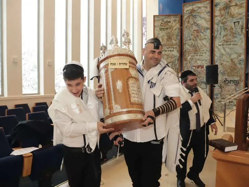Yachad Shivtei Yisrael Synagogue — foto 9