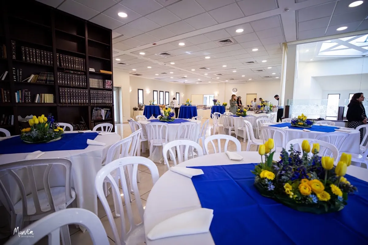 Yad Binyamin Synagogue — foto 2