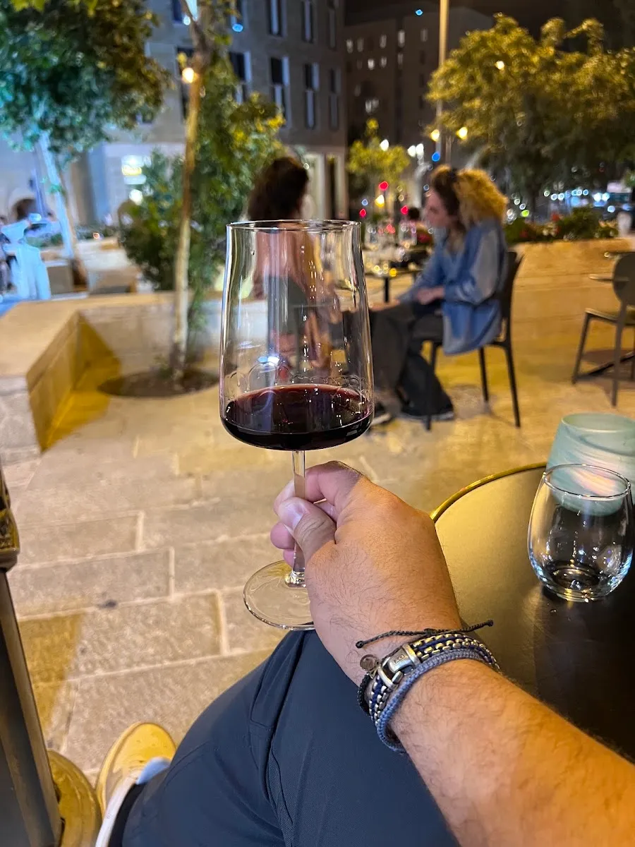 Yayin VeChaverim — foto 5