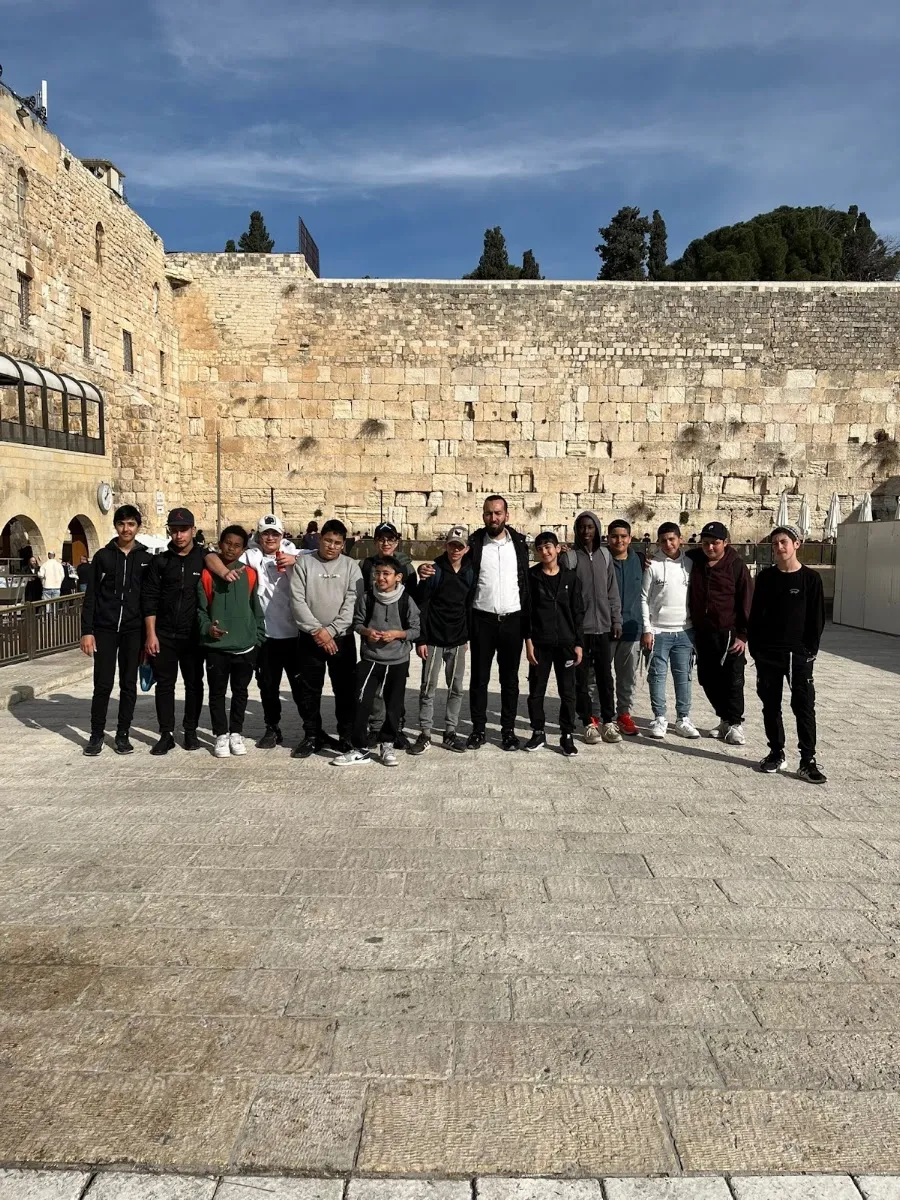 Ye'adim Yeshiva High School — foto 2