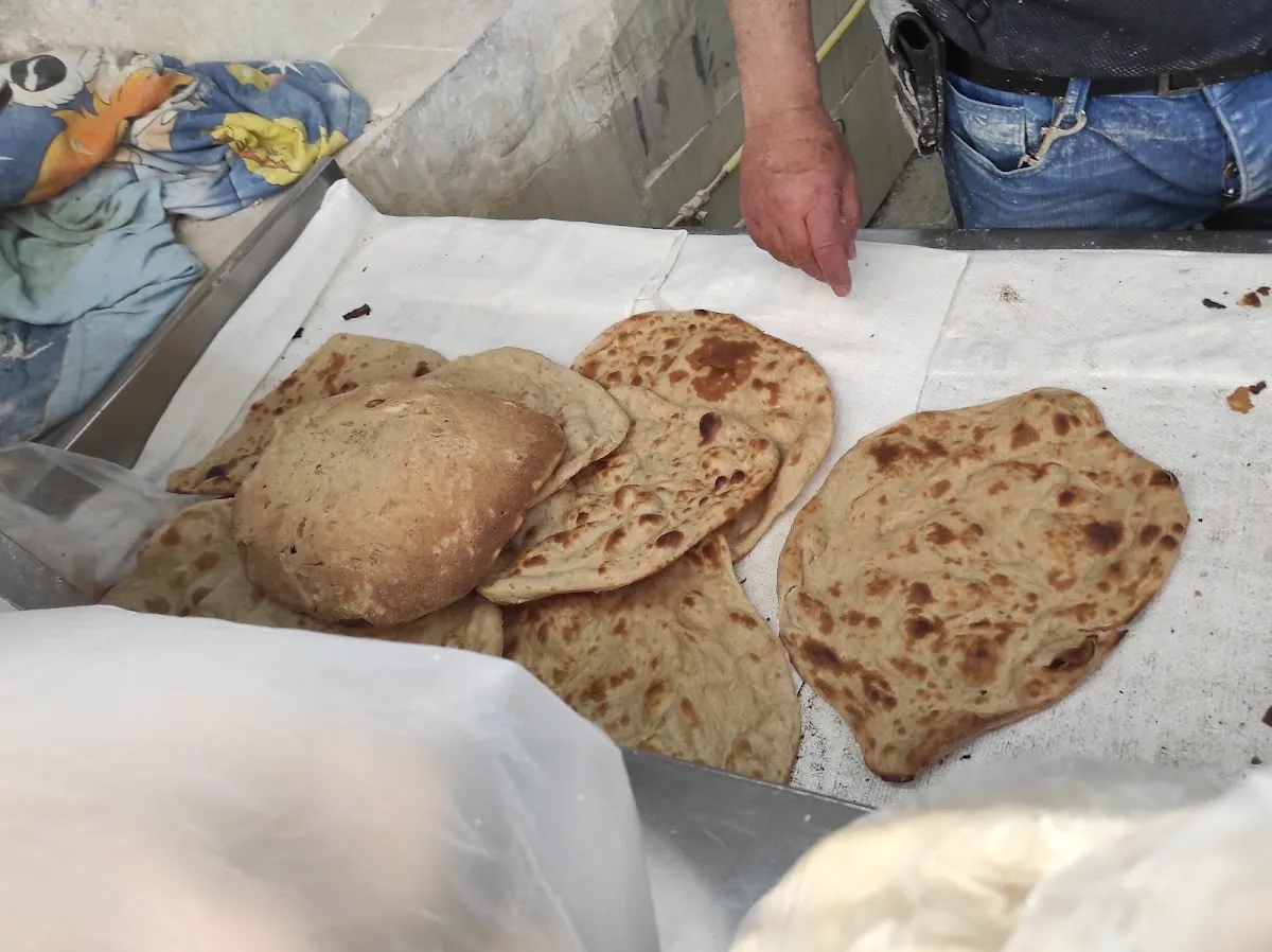 Yechezkel Cohen uVanav Bakery