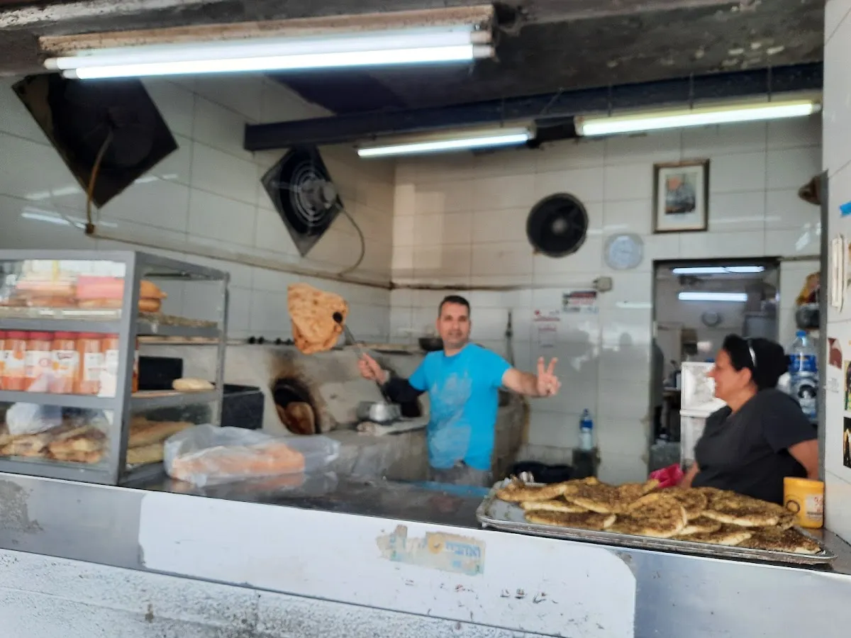 Yechezkel Cohen uVanav Bakery — photo 3