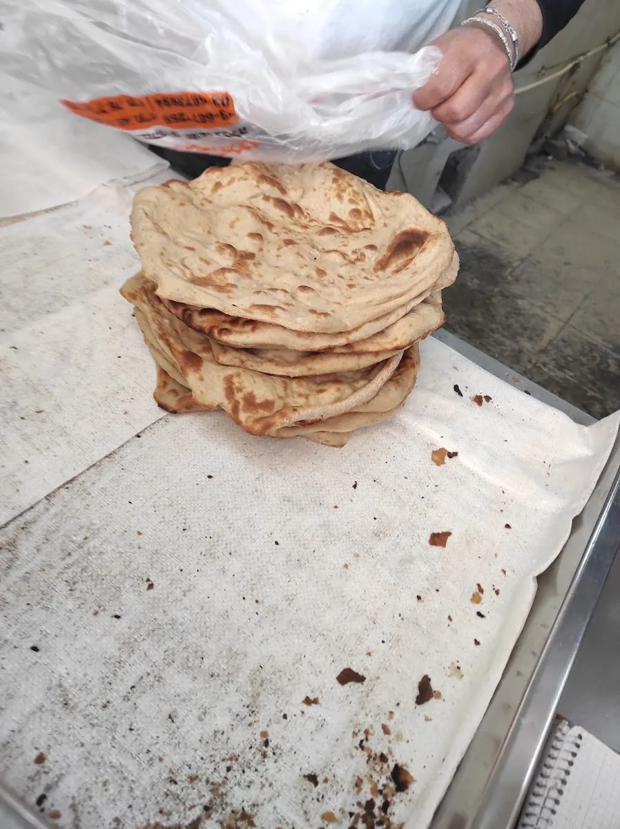 Yechezkel Cohen uVanav Bakery — photo 8