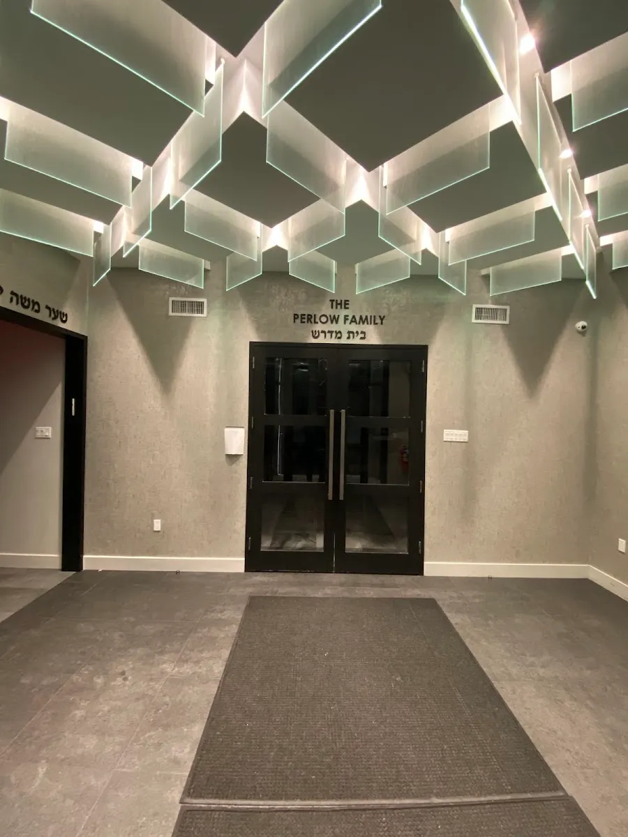 Yeshiva Ateret Yisroel — photo 3