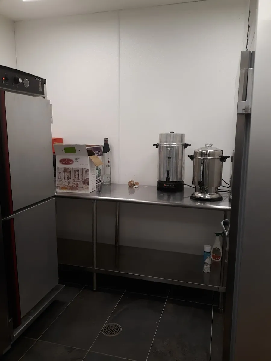 Yeshiva Ateret Yisroel — photo 7