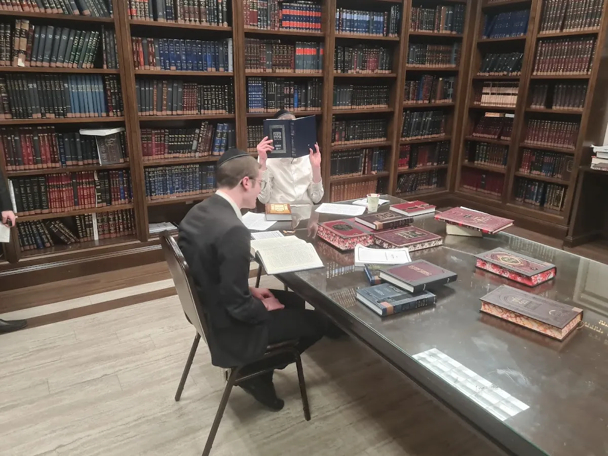 Yeshiva Gedolah Be'er HaTorah — photo 8
