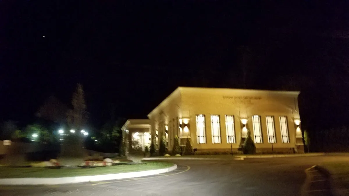 Yeshiva Gedolah Skver ישיבה גדולה ברכת יוסף — photo 8